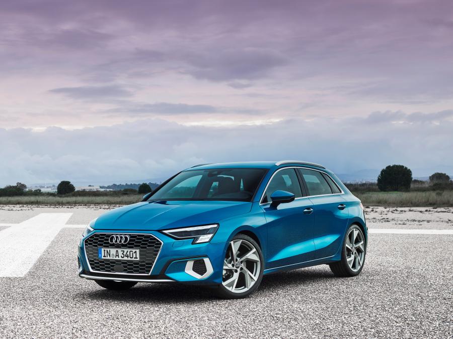  Audi A3 Sportback 35 TFSI 2020 года  (WW) (фото 3 из 57)